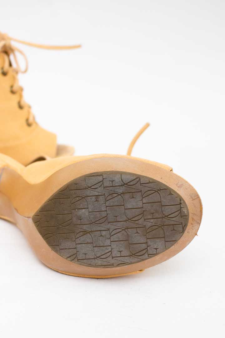 Zalmroze Diane von Furstenberg lace up pumps