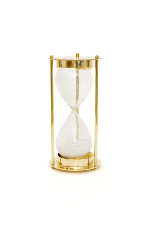 Zandloper van messing en glas