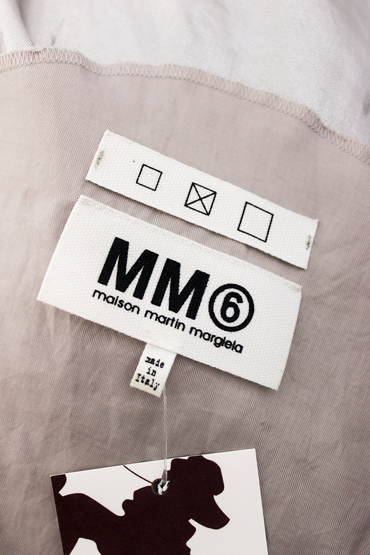 Zilverkleurige jurk MM6 Martin Margiela ‘plastic zak’ model
