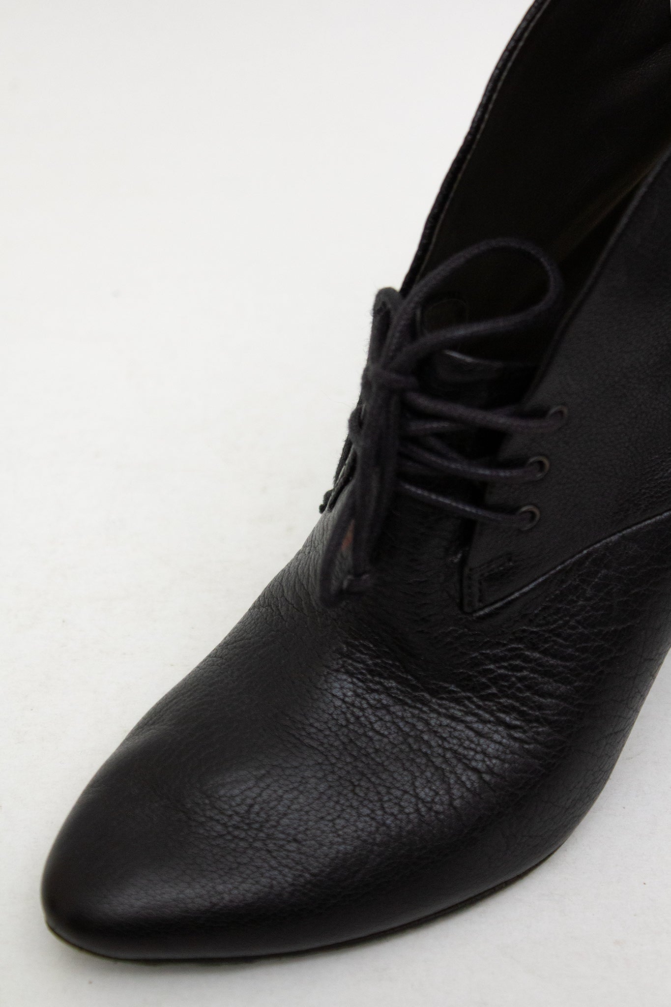 Zwarte leren Marsell veterlaarsjes met hak