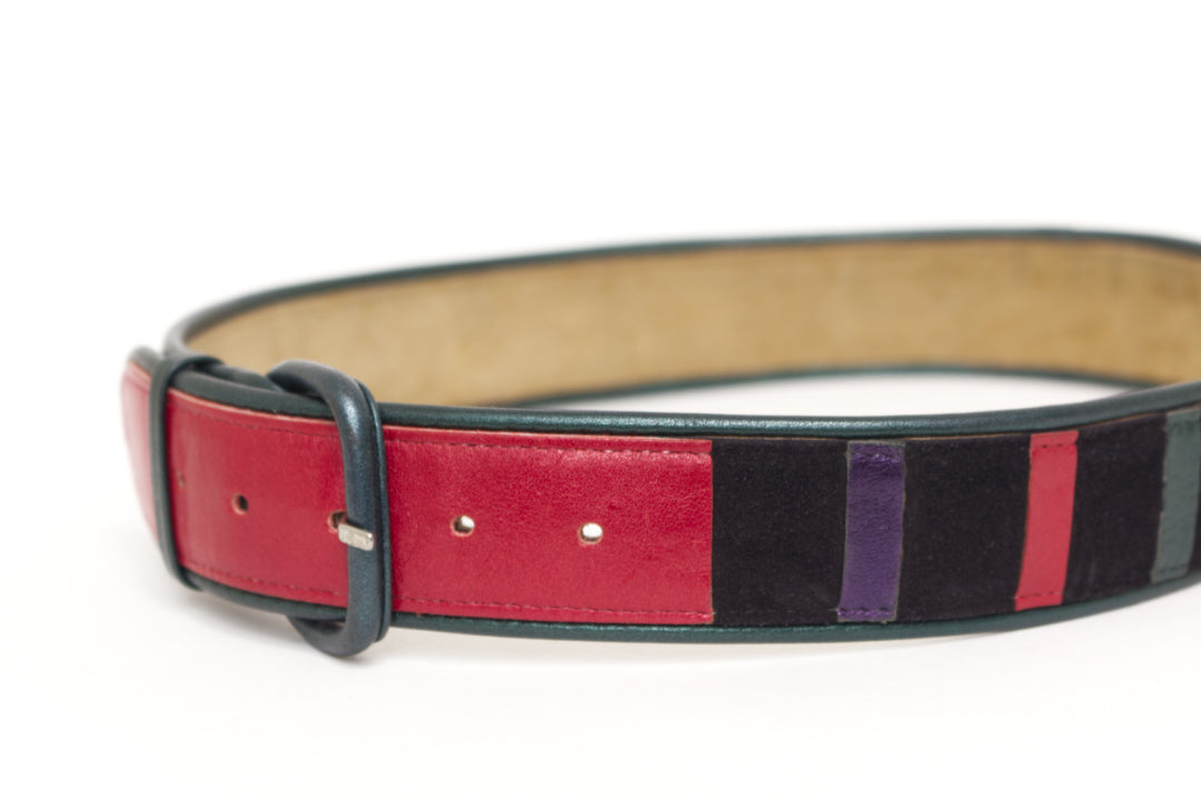 Zwarte suède riem met gekleurde metallic leren strepen jaren 80