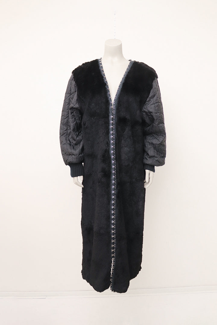 Zwarte vintage Jean Paul Gaultier Junior bontjas met gewatteerde mouwen