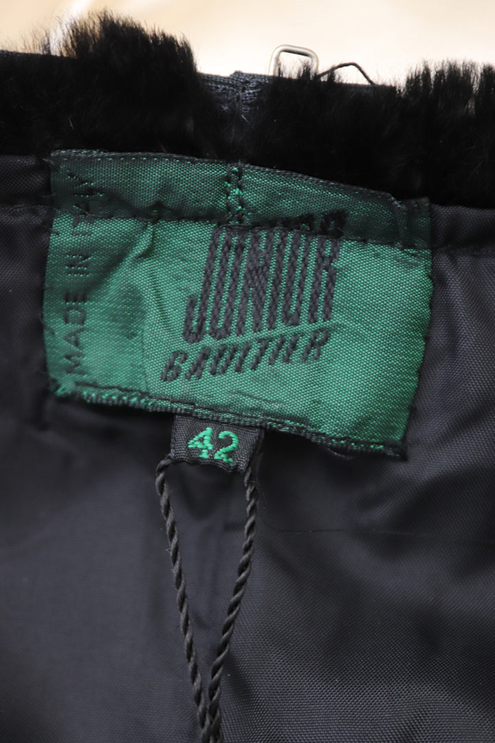 Zwarte vintage Jean Paul Gaultier Junior bontjas met gewatteerde mouwen