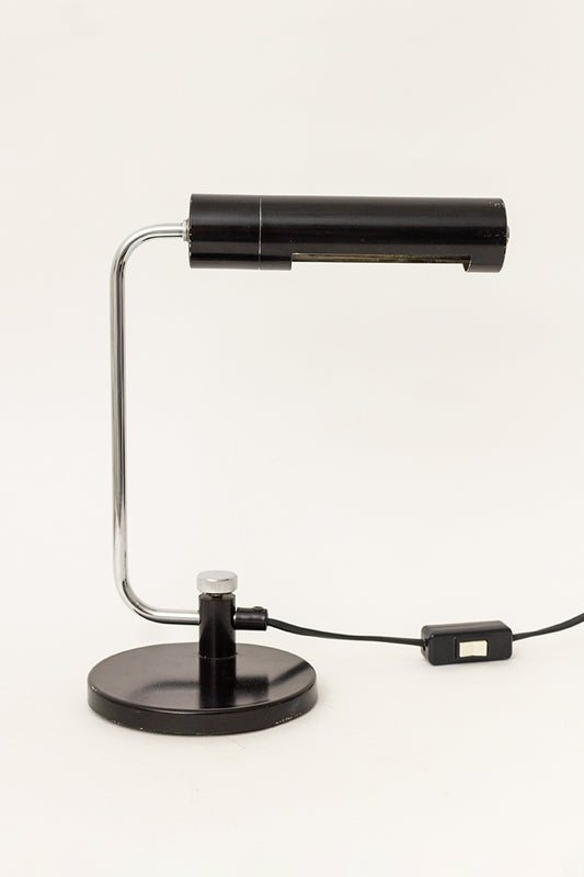 Zwarte vintage bureaulamp met verchroomde details Hala/Raak