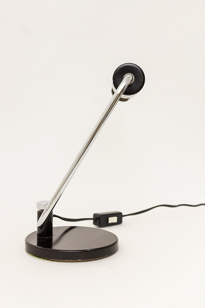 Zwarte vintage bureaulamp met verchroomde details Hala/Raak
