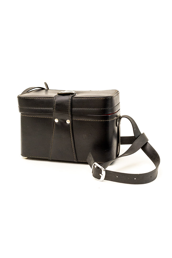 Zwarte vintage cameratas met gesp en schouderband