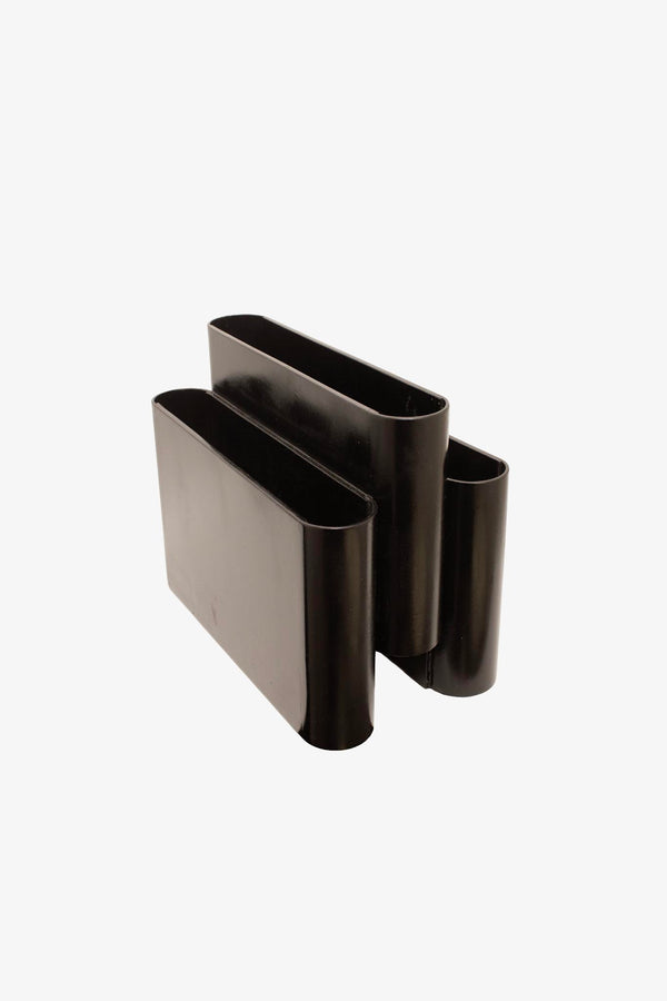 Vintage zwarte houten Kartell-stijl lectuurbak
