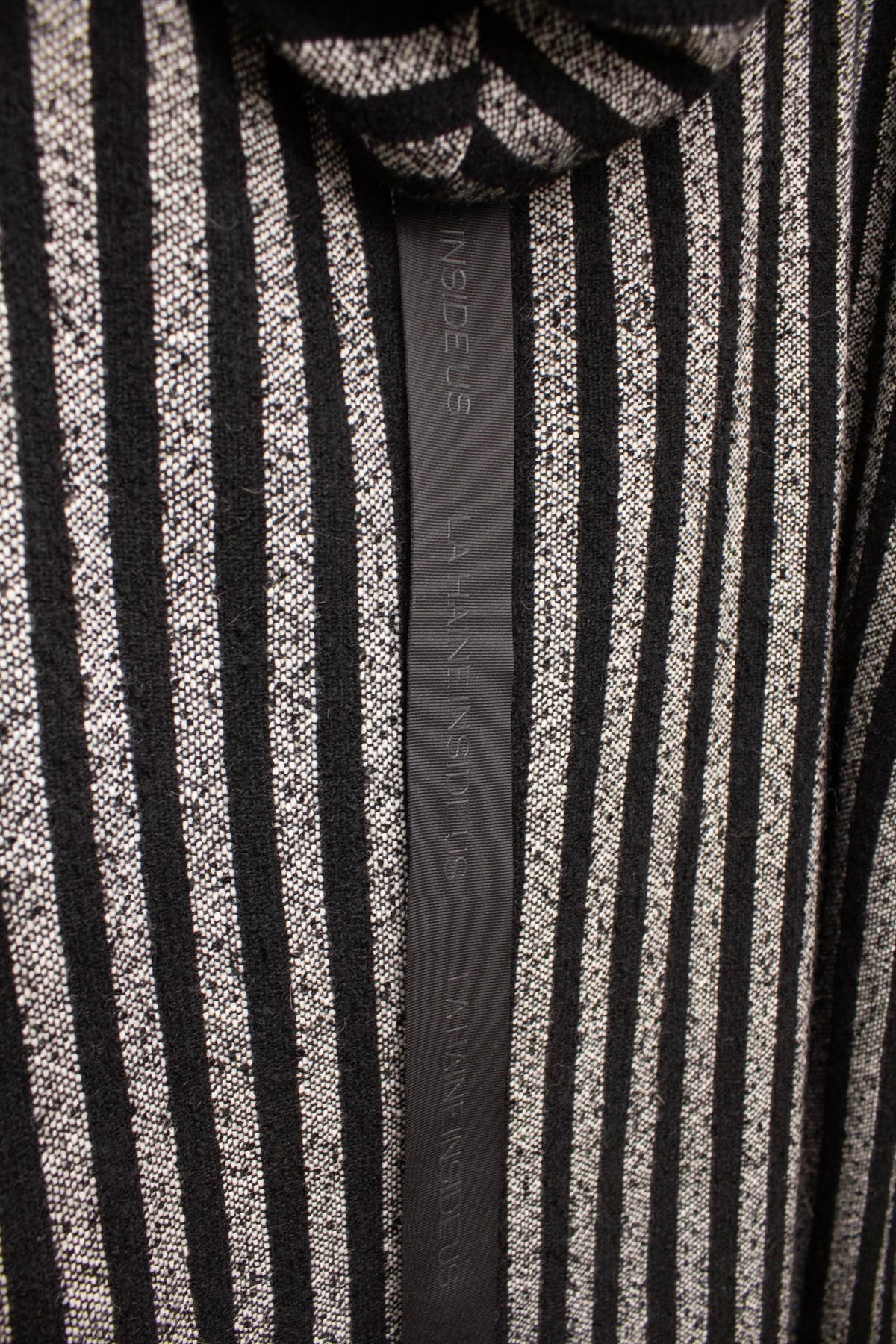 Zwart wit gestreepte La Haine Inside Us hooded jas