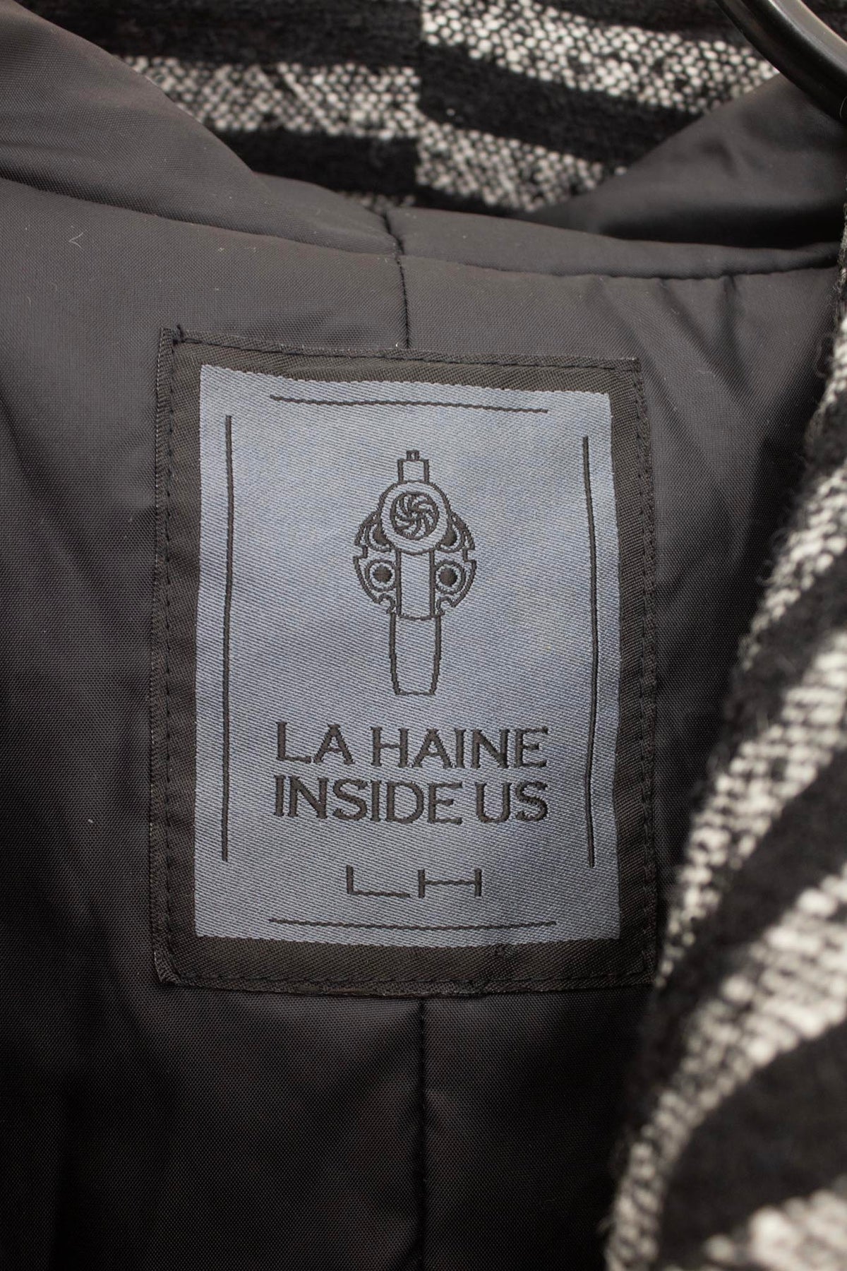 Zwart wit gestreepte La Haine Inside Us hooded jas