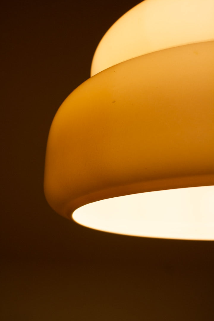 Mid-century gegolfde kunststof hanglamp