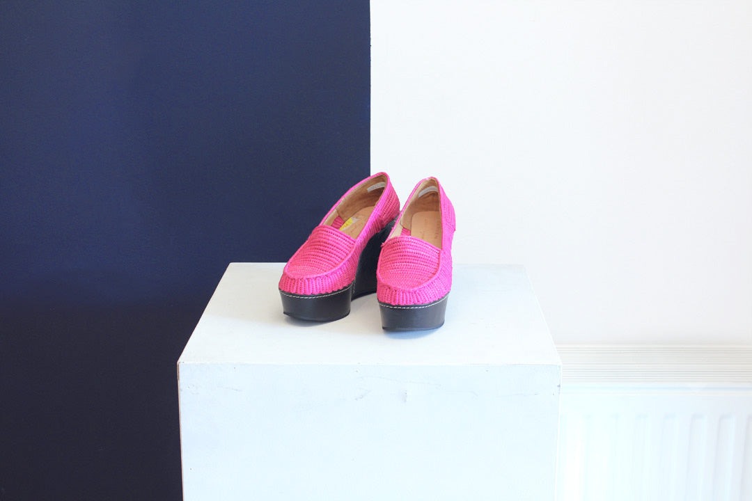 Roze raffia wedges met plateauzool van Carven by Robert Clergerie maat 36