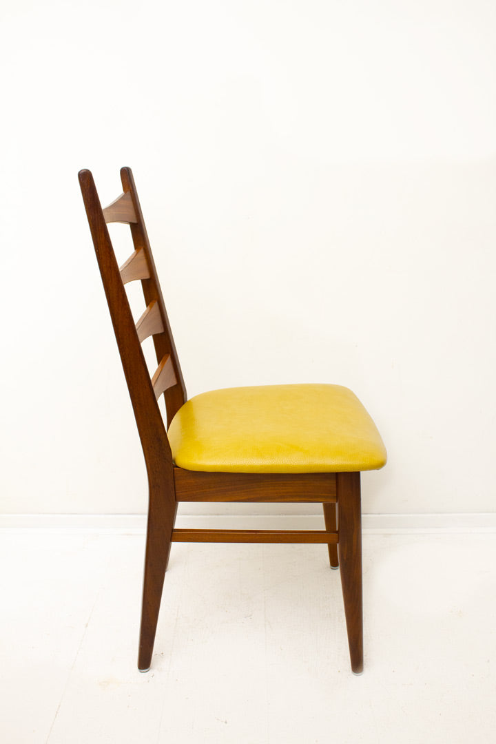Set van 2 Deens design stoelen van teakhout
