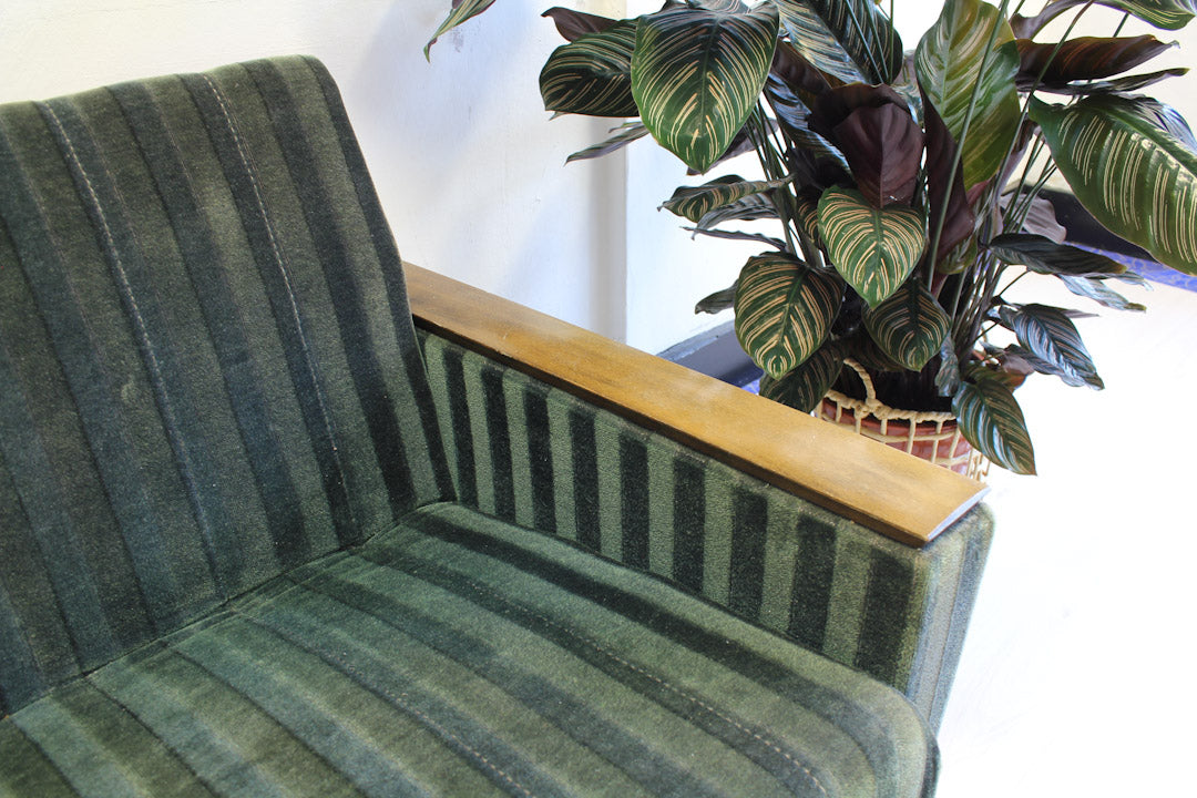 Groene Deense slaapbank velours / sofabed jaren 60