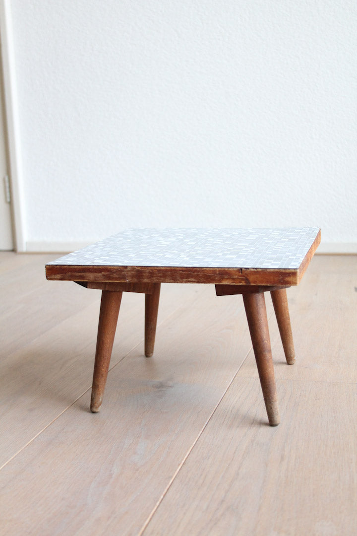 Blauw mozaik plantentafeltje hout met fineer
