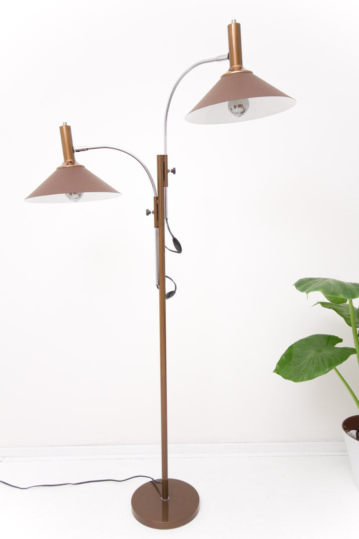 Jaren 60 bruine OMI vloerlamp Sölken Leuchten