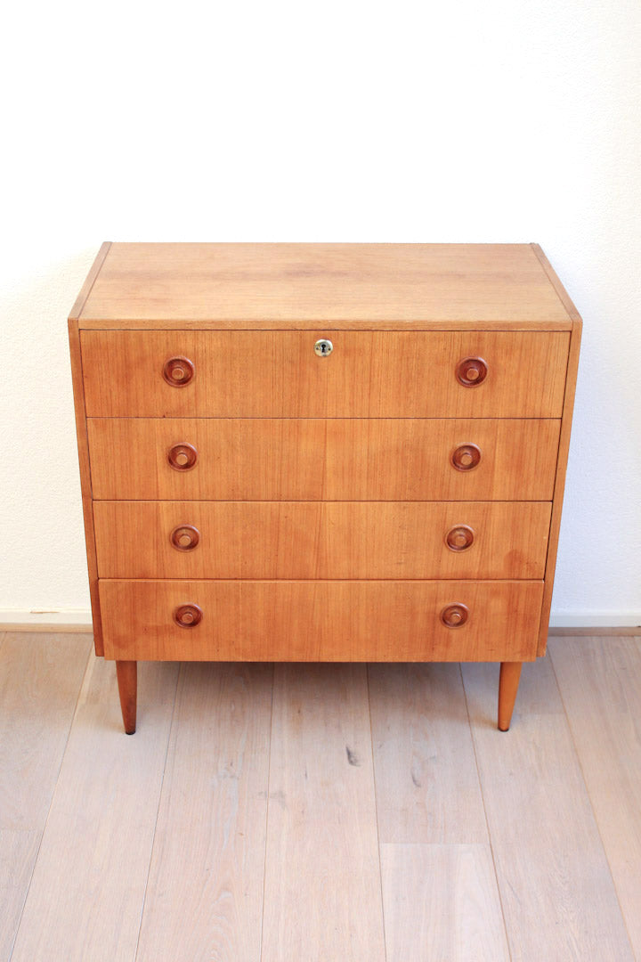 Scandinavische Royal Board vintage commode / ladenkastje