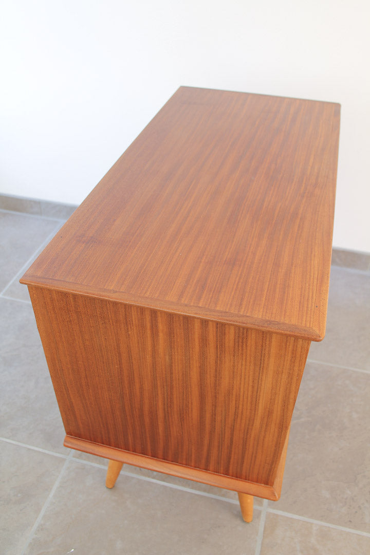 Jaren 60 deens design wandkastje / ladekastje teak