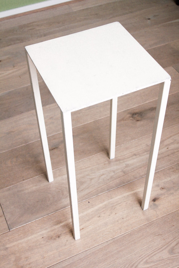 Metalen minimalistische witte pied de stal / plantenstandaard