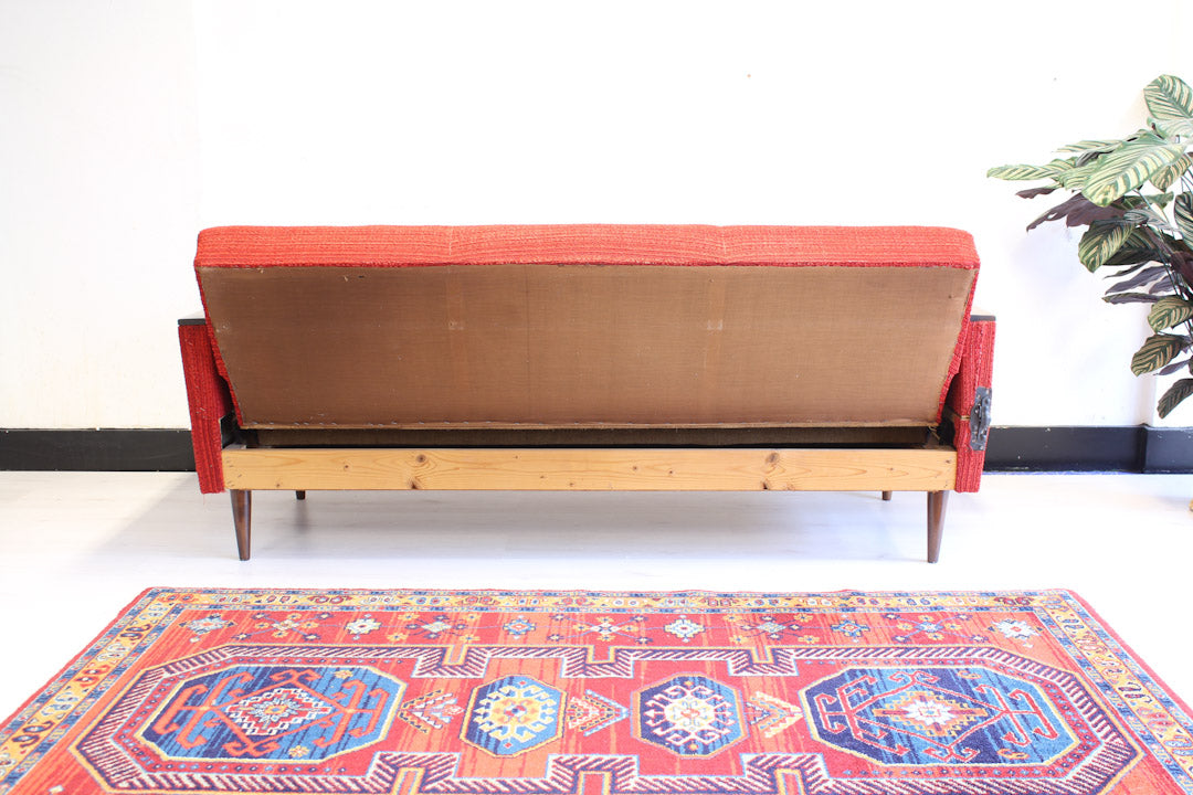 Rode vintage sofabed jaren 60