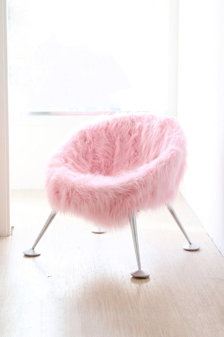 roze furry stoel