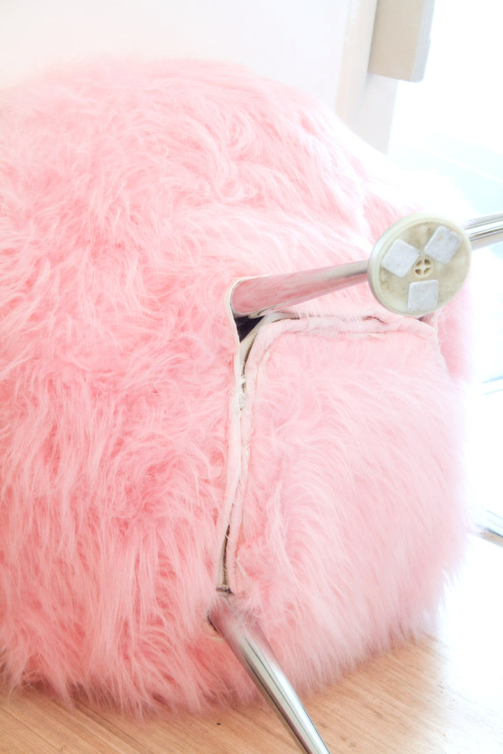Pop Art roze furry stoel