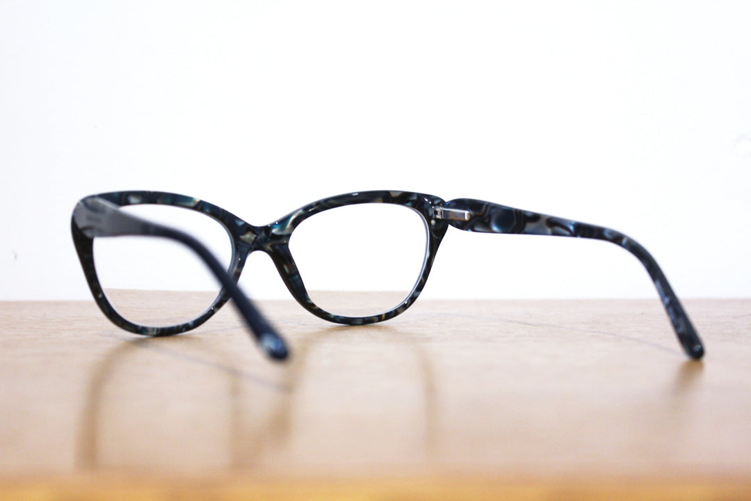 Spijkers&Spijkers bril montuur cateye parelmoer