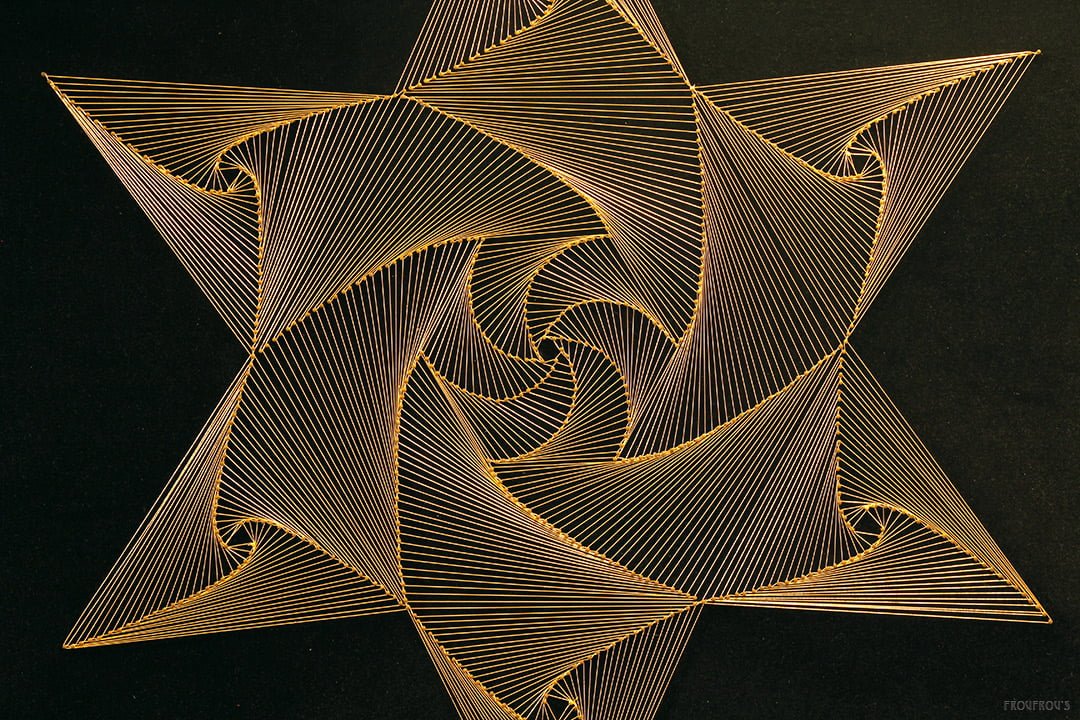 Groot string art schilderij 82x82