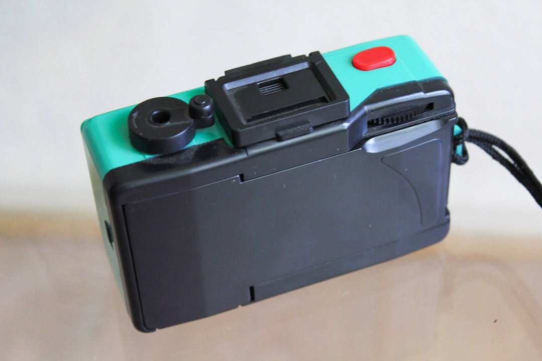 Groene vintage action sampler camera