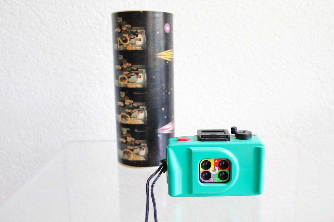 Groene vintage action sampler camera