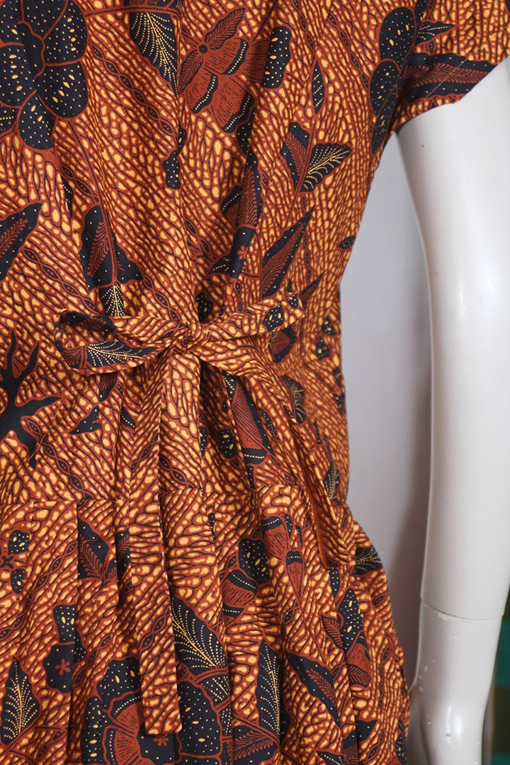 Bruine batik jurk L/XL