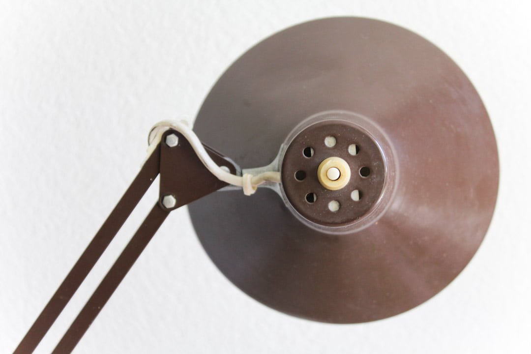 Bruine vintage scharnierlamp / bureaulamp