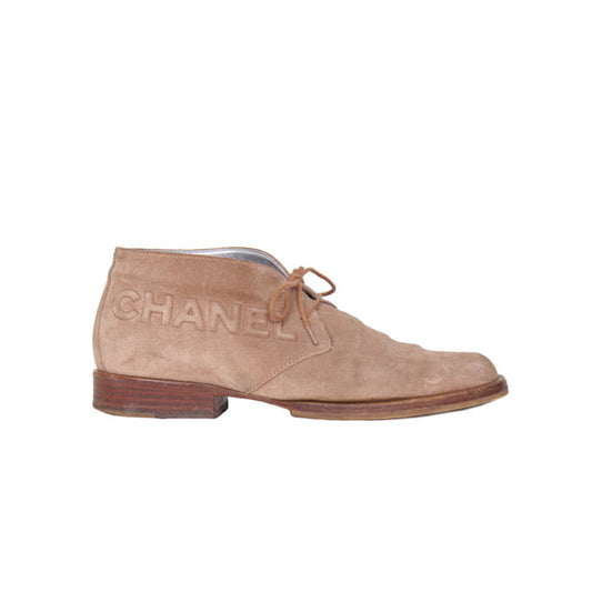 Beige suède vintage Chanel schoenen