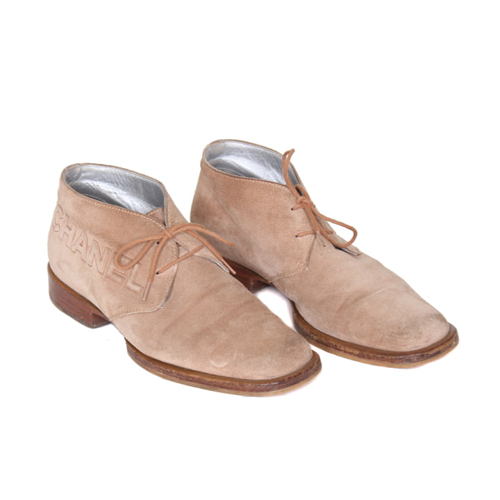 Beige suède vintage Chanel schoenen