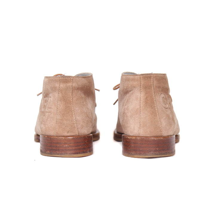 Beige suède vintage Chanel schoenen