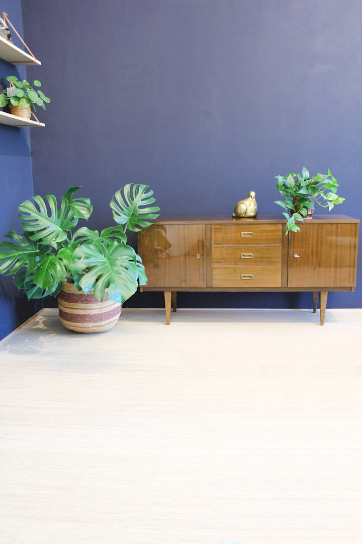Vintage houten hoogglans dressoir