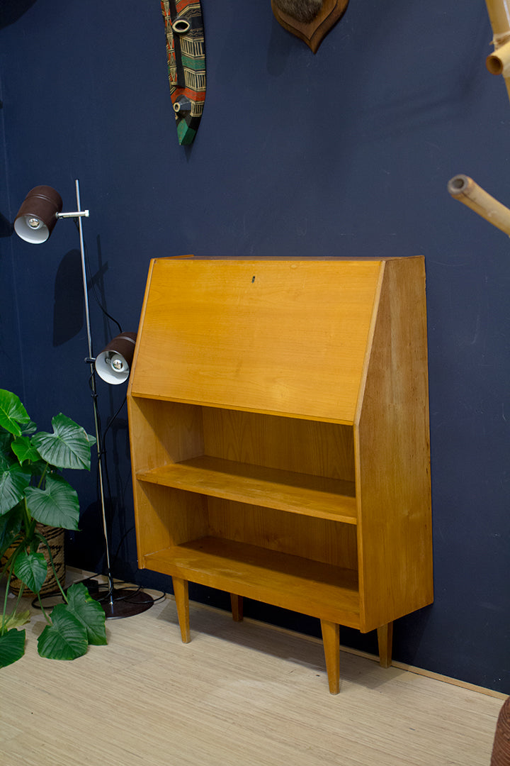 Vintage houten secretaire jaren 60 met slot en sleutel
