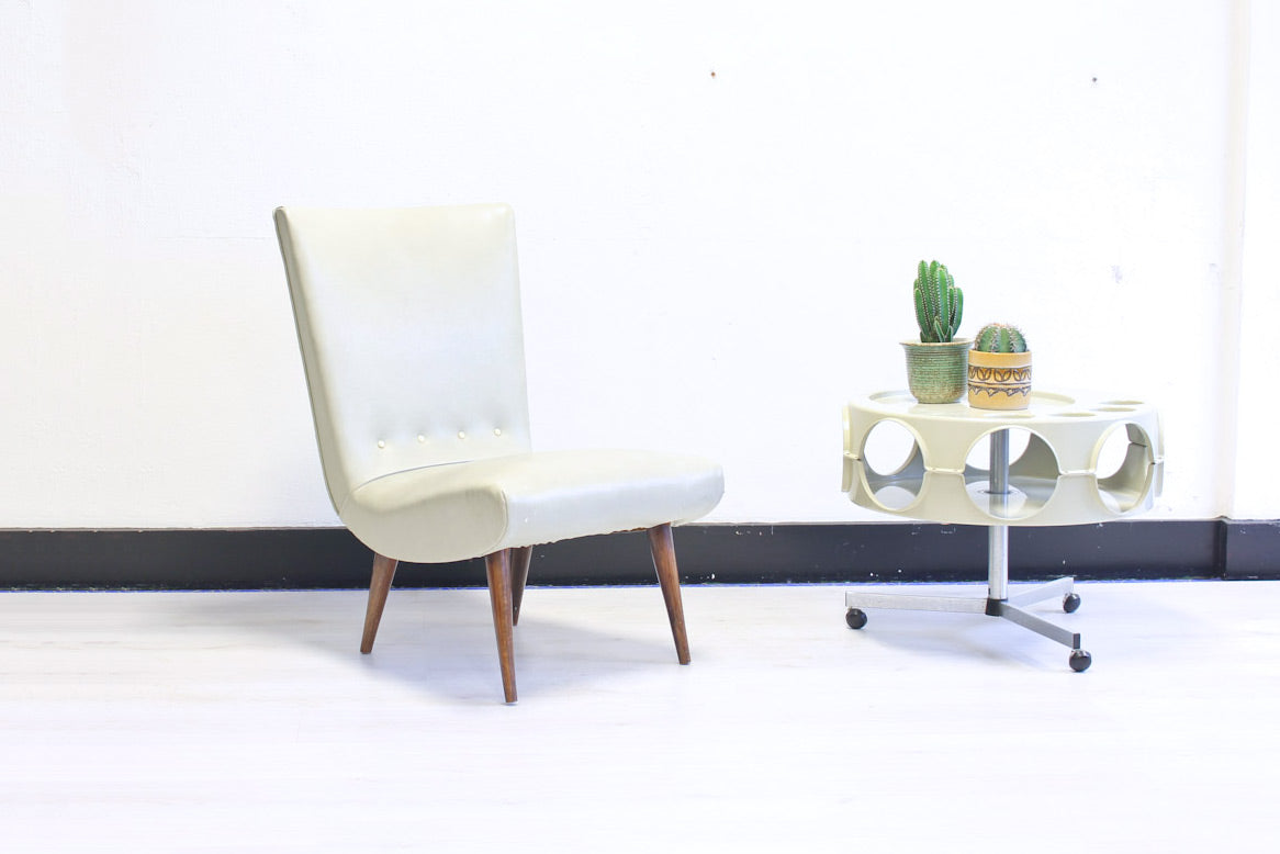 Creme witte vintage lounge chair