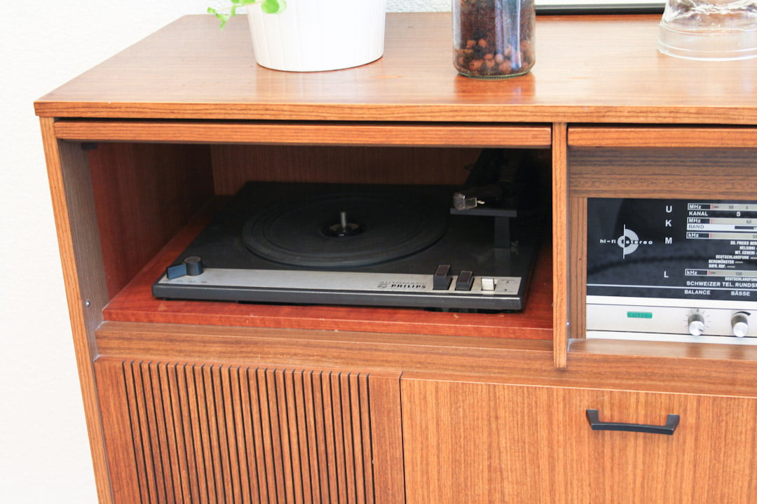 Vintage sideboard kast