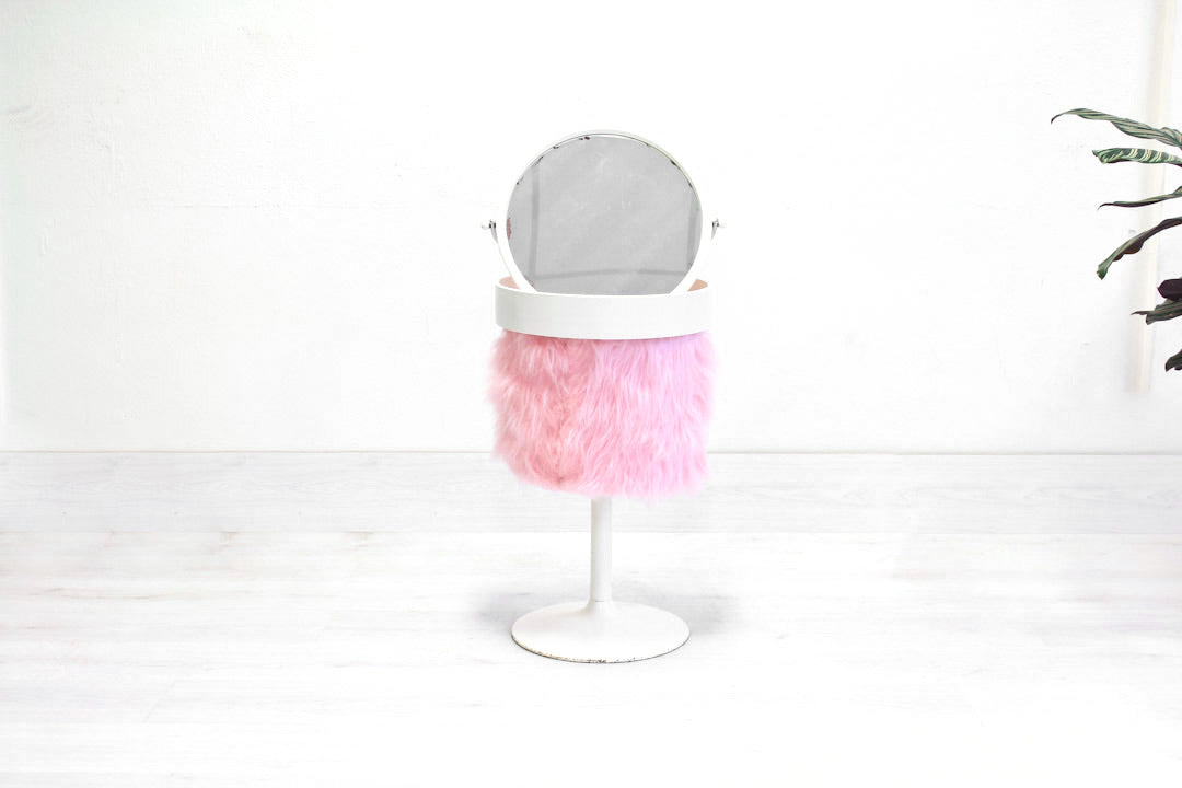 Vintage make-up tafel jaren 70 furry fluffy roze