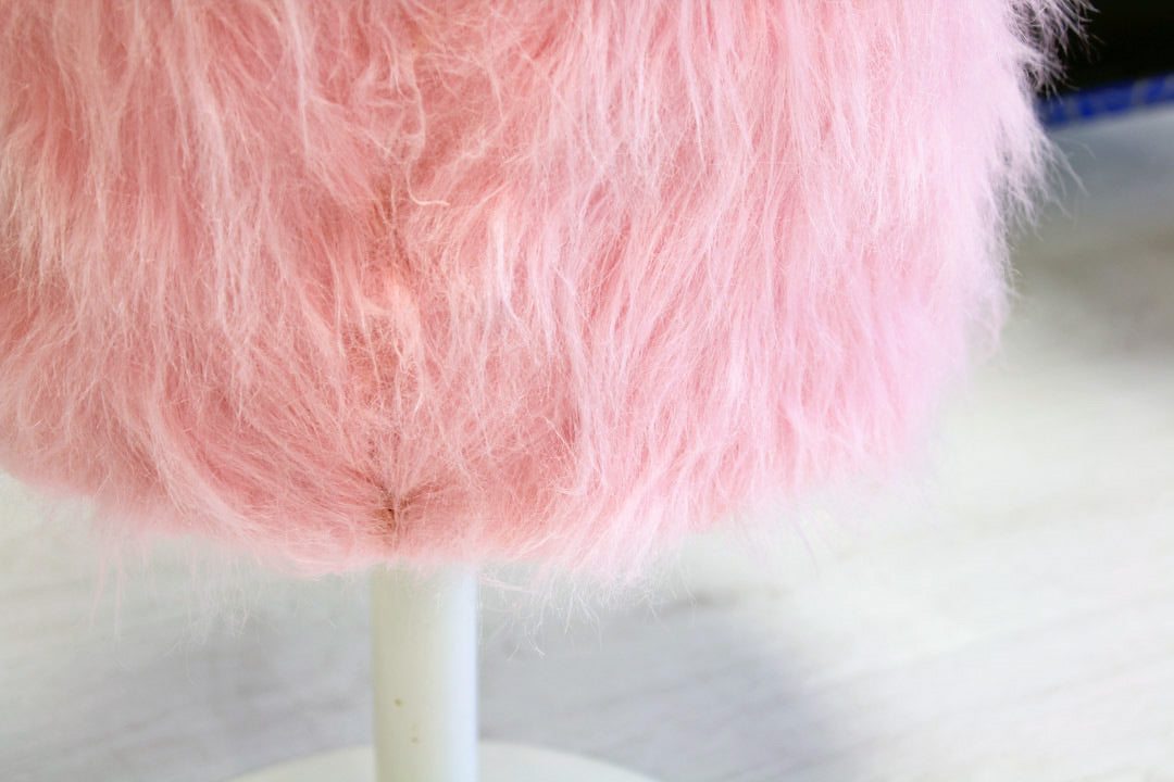 Vintage make-up tafel jaren 70 furry fluffy roze
