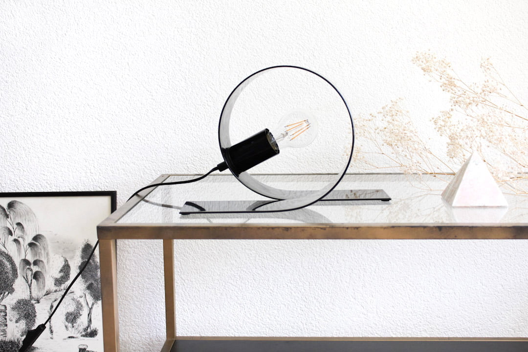 loop lamp
