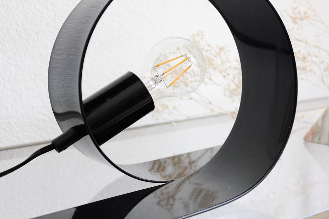 Zwarte nineties Massive loop lamp
