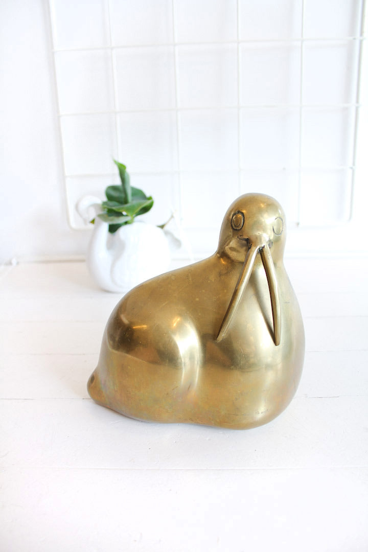 Vintage messing beeld walrus 18,5 cm