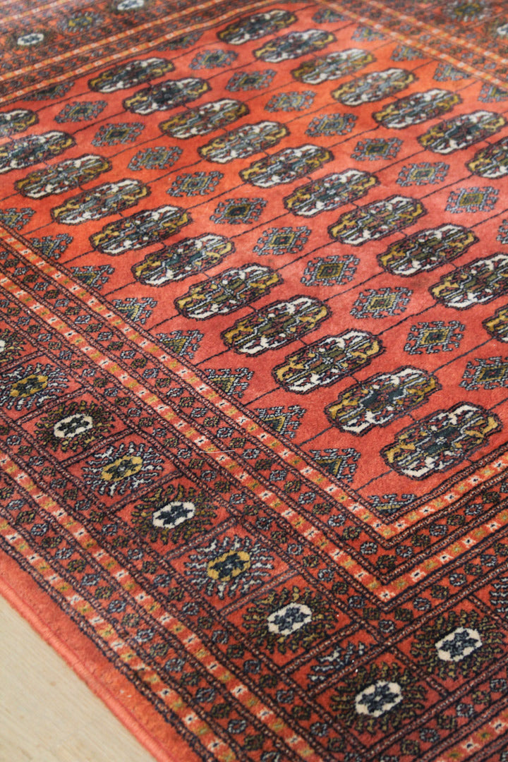 Vintage Bokhara Perzisch vloerkleed oranje / rood 173 x 115 cm