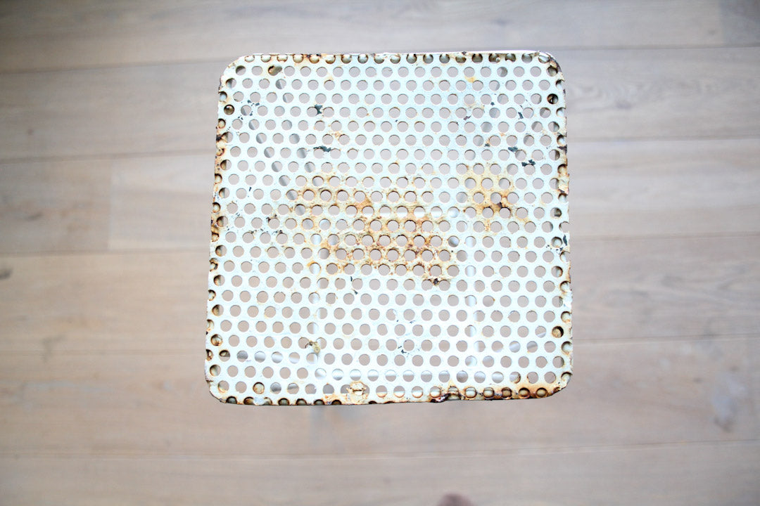 Witte metalen pied de stal / plantenstandaard met hairpin legs