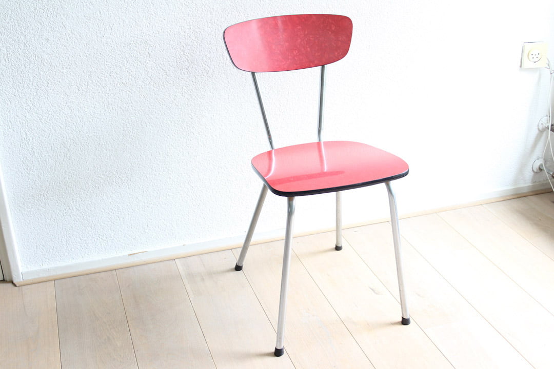 Rood vintage formica stoeltje