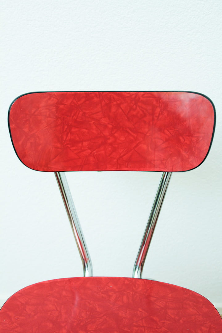 Rood vintage stoeltje formica