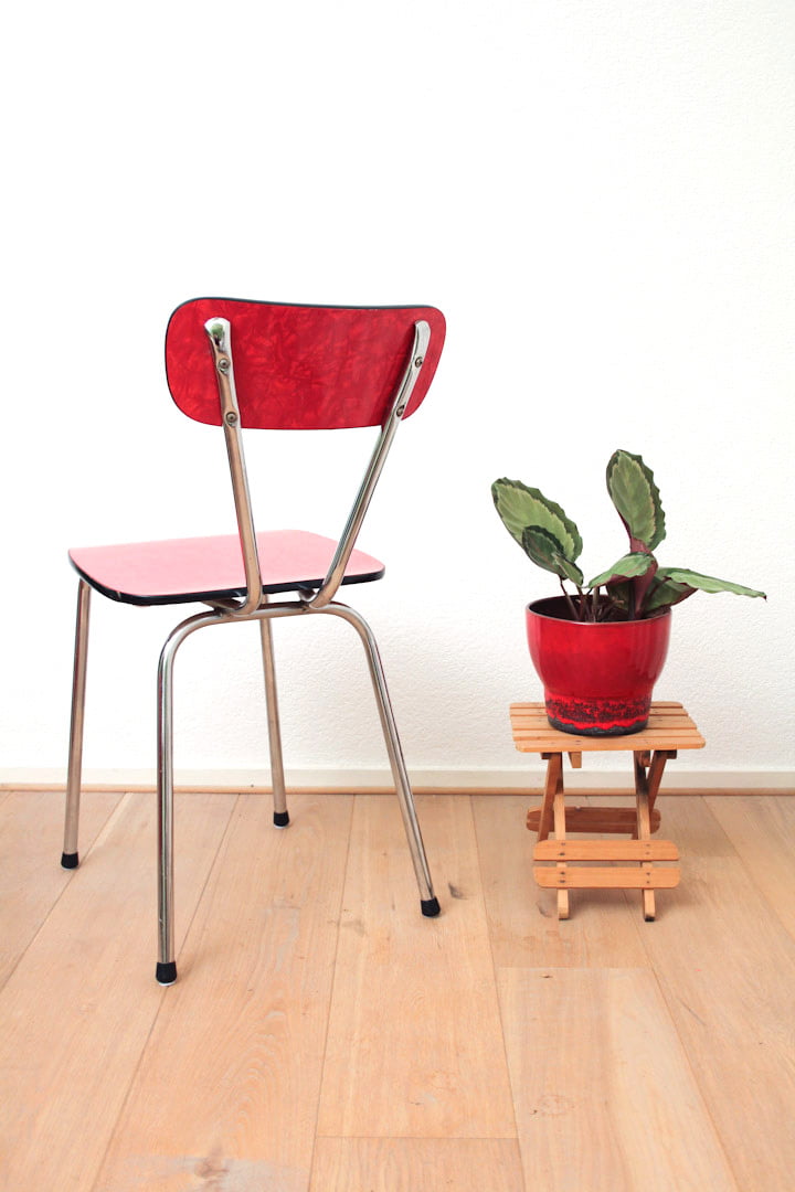 Rood vintage stoeltje formica