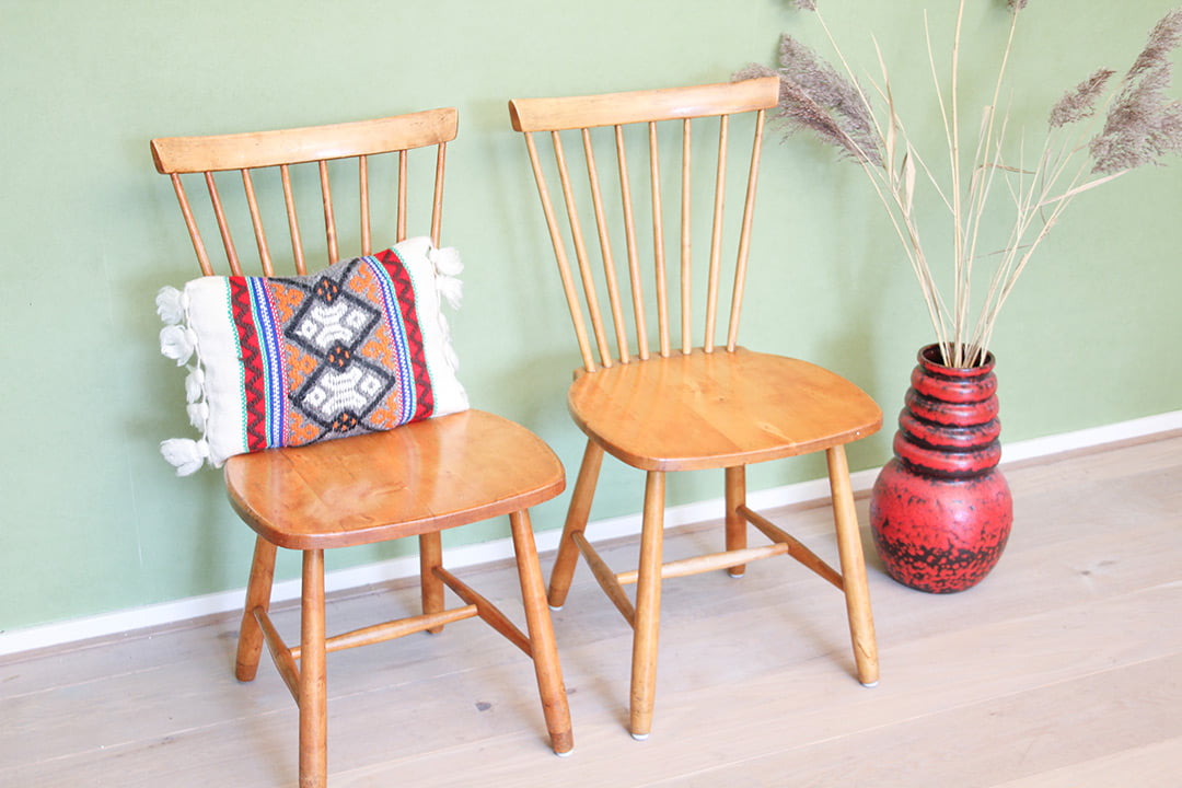 Vintage spijlenstoelen