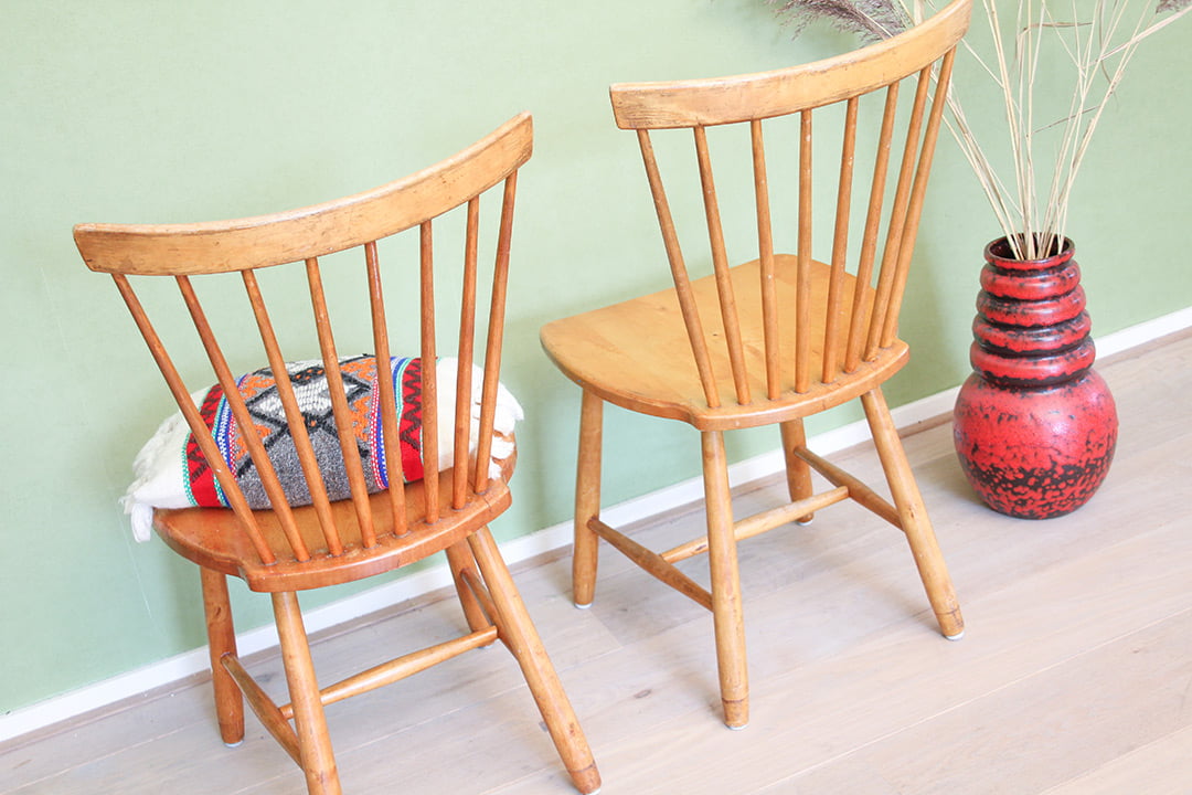 Vintage spijlenstoelen